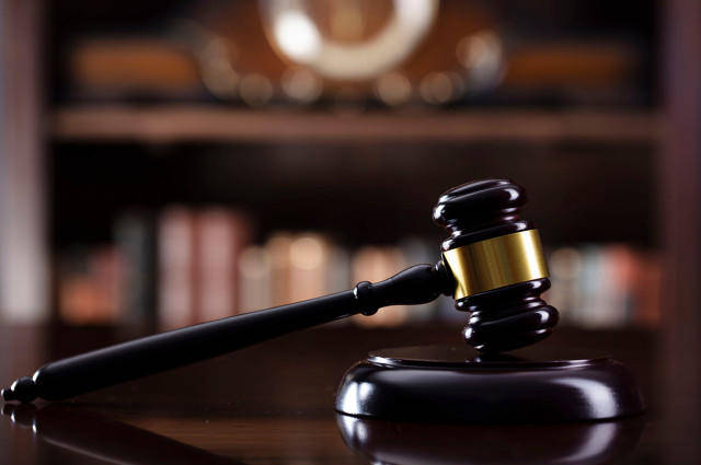 妻兒到河邊游玩溺亡，家屬索賠58萬！兩審法院均駁回:金屬制品廠
